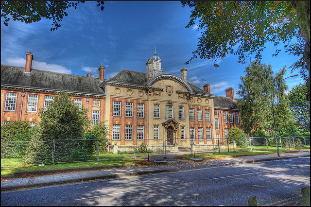 英国高校：阿尔斯特大学（University of Ulsterr，简称UU）介绍及出国留学实用指南